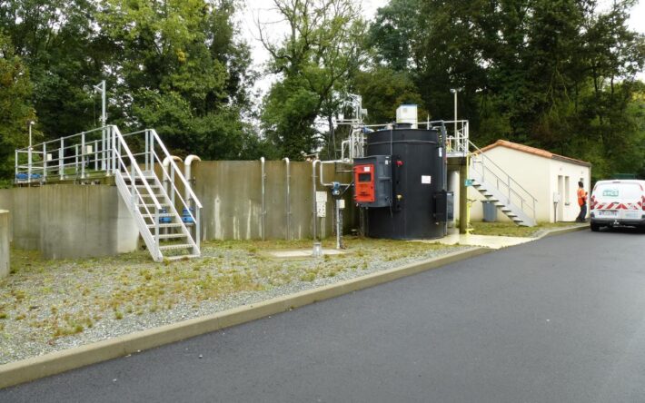 Le traitement par boues activées est le procédé le plus souvent choisi lorsque les besoins d’assainissement dépassent les 1000 équivalent-habitants - Crédits photo : Banque des Territoires