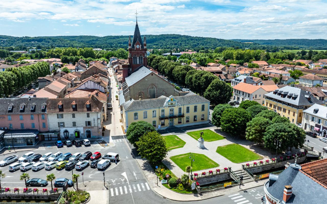 Vic-en-Bigorre-vue-aerienne-ville-projet-aquagir.jpg