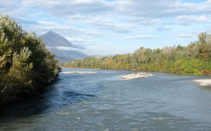 La rivière Isère dans la combe de Savoie - Crédits photo : Banque des Territoires