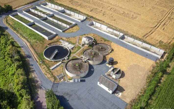 Photographie aérienne par cerf-volant station d’épuration Tilly-sur-Seulles – Crédits photo : Fabien POTEL (drone)