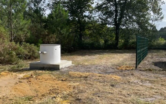 Le forage permet de préserver la ressource "eau potable", en réduisant son utilisation pour le remplissage des camions-citernes - Crédit photo : Banque des Territoires