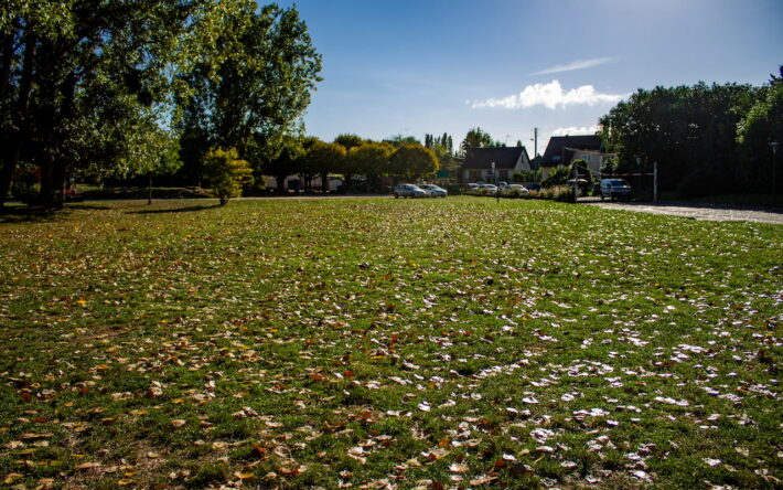Avant les travaux, le Petit Rosne était enfouie sous la ville - Crédits photo : SIAH