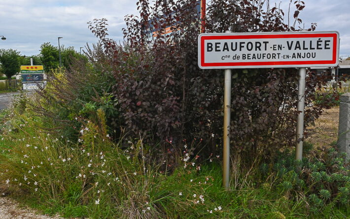 Panneau d’entrée de la commune - Crédit photo : Banque des Territoires