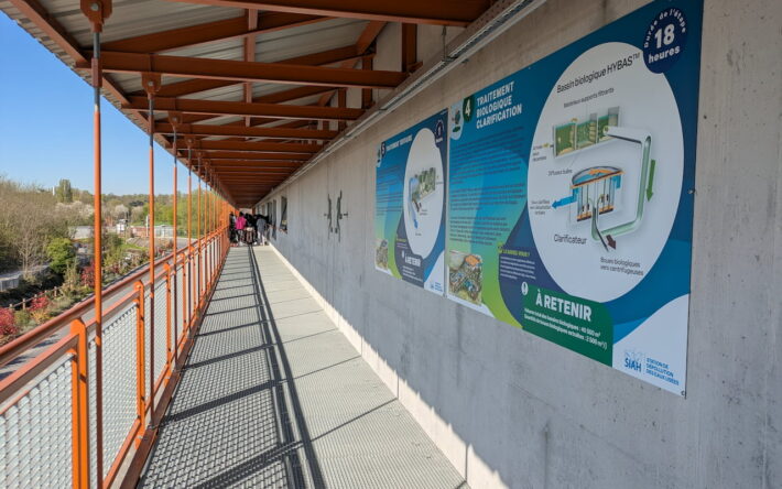 Vue sur la passerelle pédagogique du SIAH. Crédits photo : SIAH