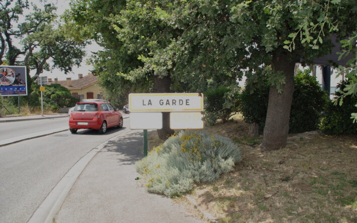 Le panneau d'entrée de la commune - Crédit photo : Banque des Territoires