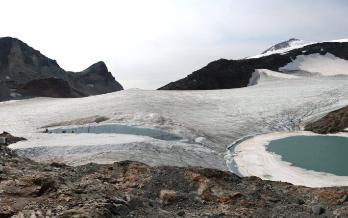 Vue du lac avant la mise en eau du chenal. - Crédit photo : IRMA/S.Gominet