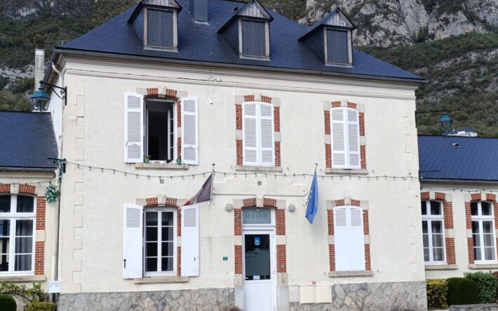 Mairie d’Agos-Vidalos dans les Hautes-Pyrénées - Crédit photo : Laure Buquet
