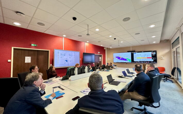 Associant la préfecture du Loiret, Orléans Métropole et les services de secours, un exercice de gestion de crise relatif à une crue majeure de la Loire a eu lieu en décembre 2024. Sur le territoire métropolitain, 60 000 personnes sont exposées au risque inondation. - Crédit photo : Banque des Territoires