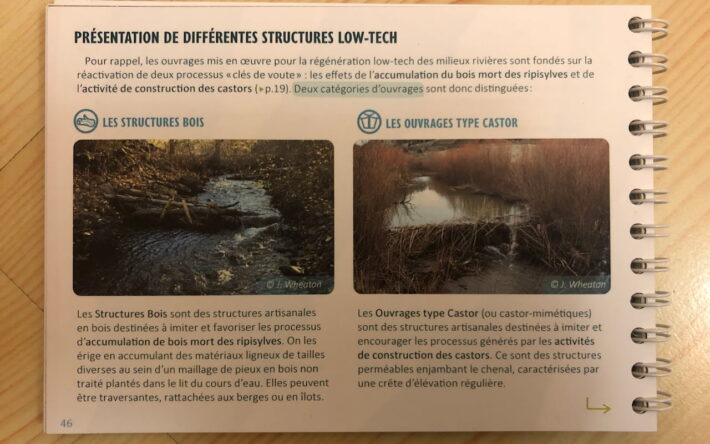 Le guide présente des exemples pratiques de structures bois introduites dans la rivière - Crédit photo : Banque des Territoires