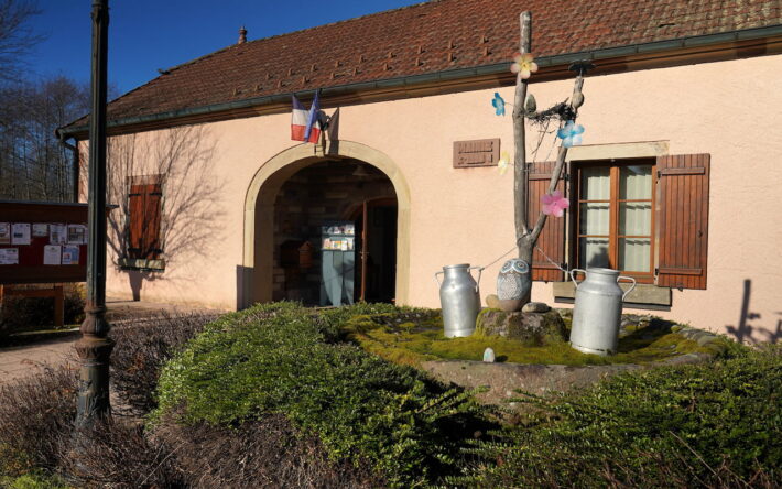 À Écromagny (70), commune Haute-Saônoise de 153 habitants, la réponse à la DECI repose sur une ressource locale : l’eau des étangs. - Crédit photo : Banque des Territoires