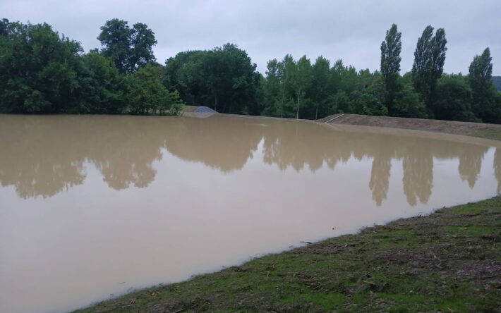 Le bassin de Samazan a une capacité de retenue d’eau 50 200 m³ - Crédit photo : Mairie d’Aubiac